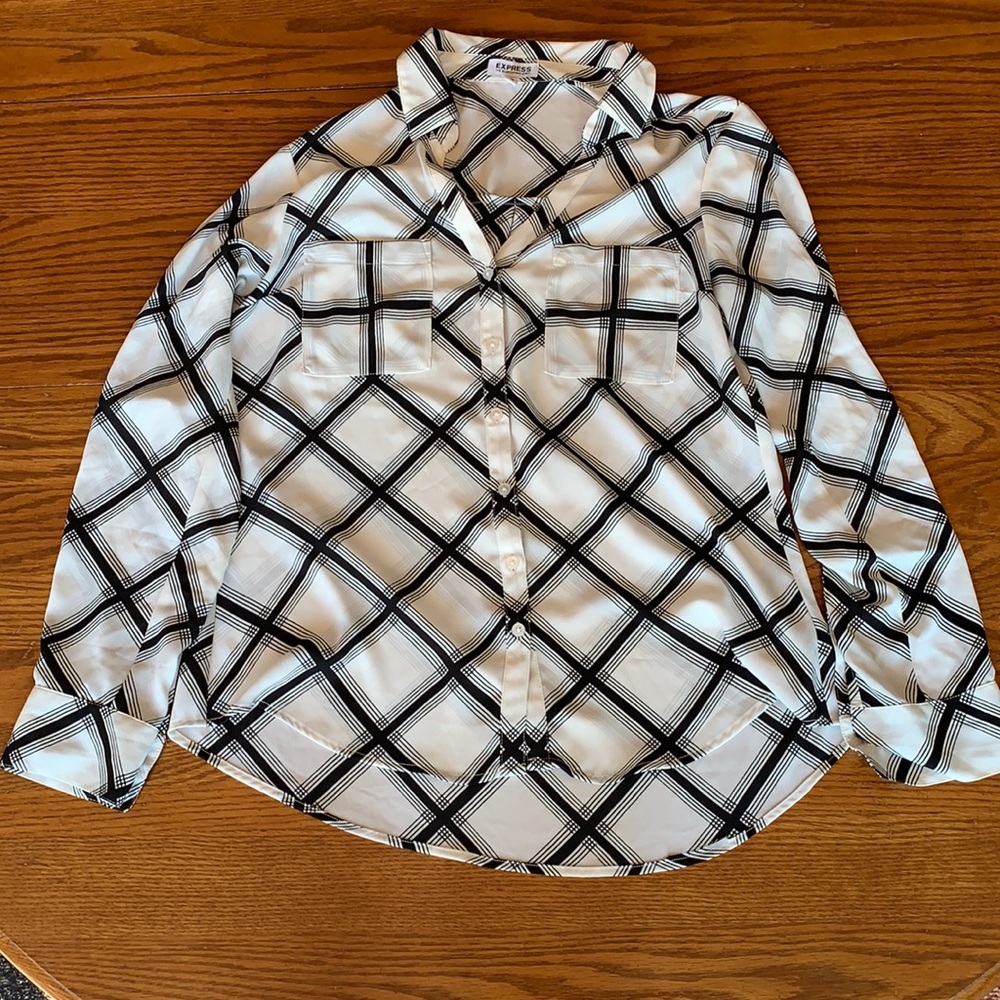 Express Medium Button Down Blouse